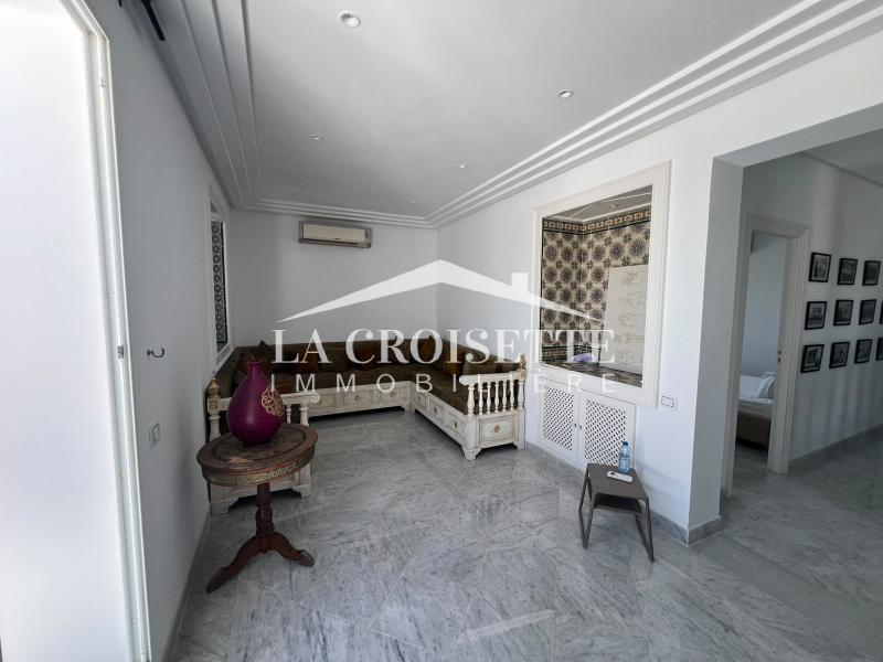 Duplex S+3 meublé à Gammarth 